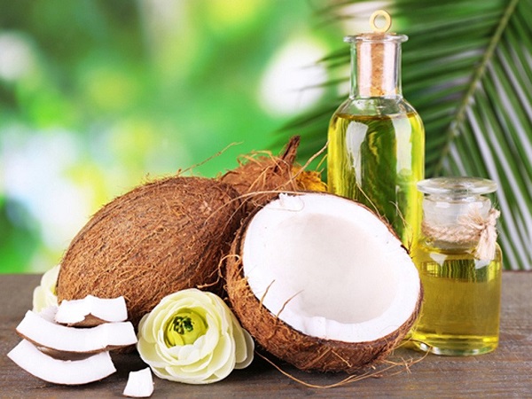 Chữa bệnh chàm khô bằng dầu dừa